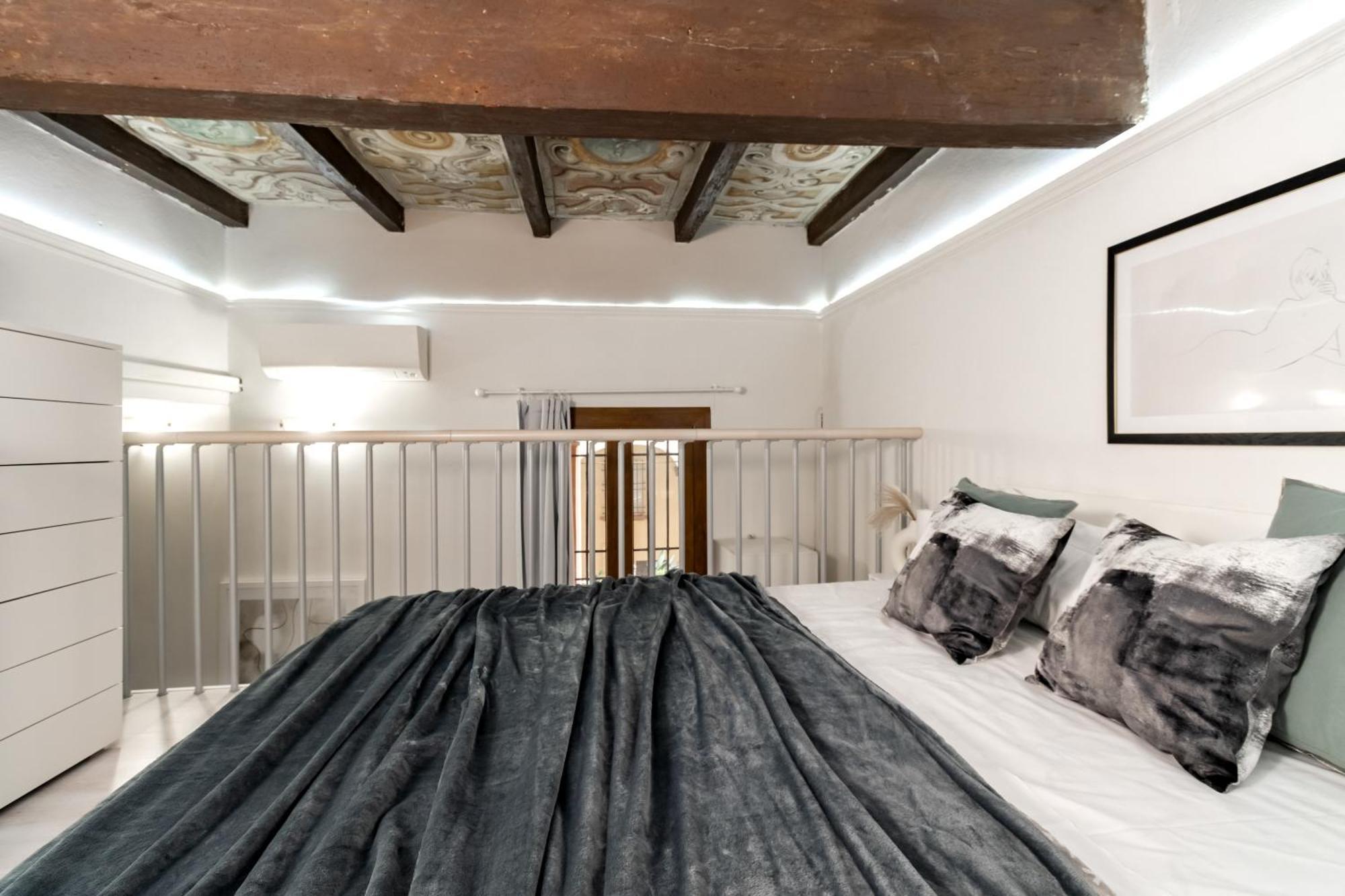 Apartmán Charming Frescoed Loft Boloňa Exteriér fotografie